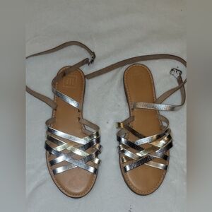 Women's GAP Sandala in Size 10 USED